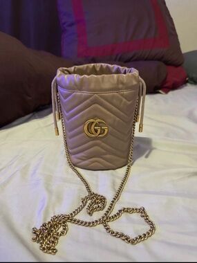 Gucci Mini Chevron Quilted Leather Bucket Bag
